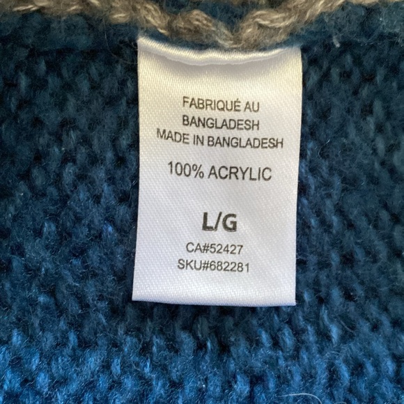 Bluecrush big heart pullover sweater knit! Size XL - Picture 10 of 16